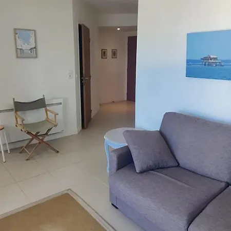 Cocoon 45 M With Balcony Near The Apartment *